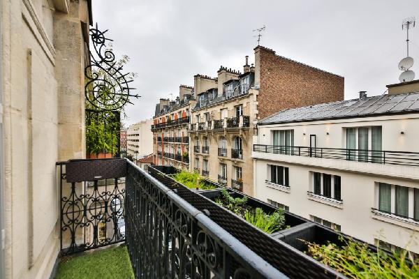 Vendu Appartement 2 Pièce(s) PARIS 18EME ARR.